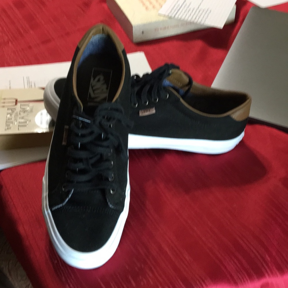 Vans Customs
